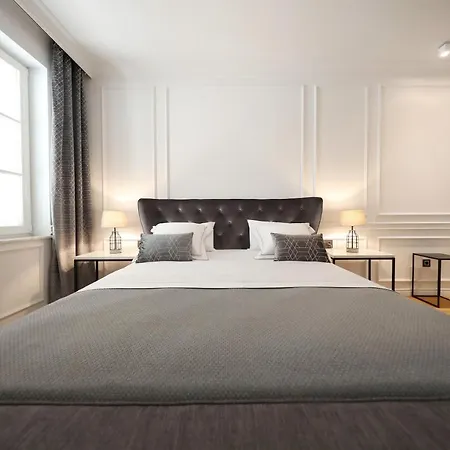 Greta Διαμέρισμα *